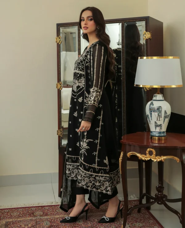 XENIA FORMALS GHAZAL - Image 2