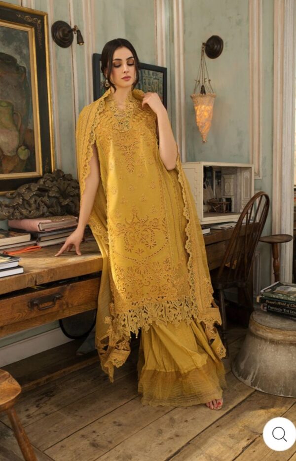Sobia Nazir DESIGN 8A LUXURY LAWN 2023 STITCHED