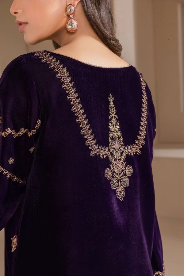BAROQUE EMBROIDERED VELVET UF-420 - Image 3
